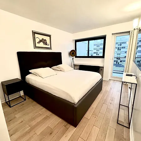 Appartement Rooftop Eiffel Tower - Full Ac Parijs